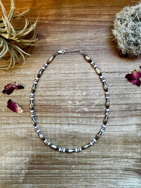 Torpedo "Navajo Style" Pearl and Pink Conch Necklace-14"
