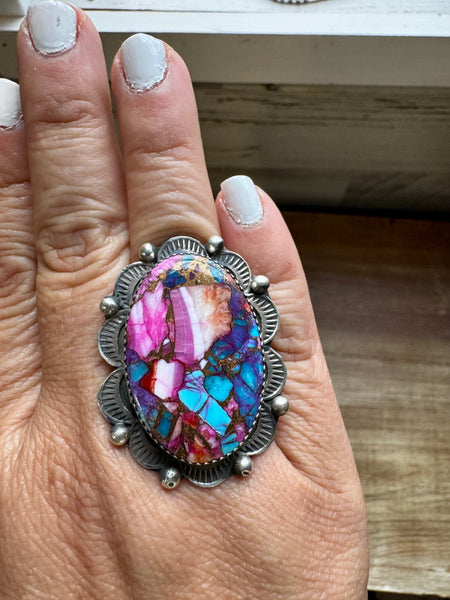 Dhalia Oval Ring - Adjustable